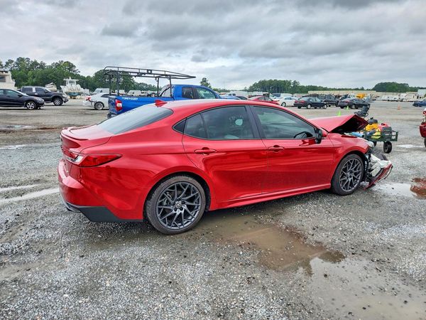 2025 TOYOTA CAMRY