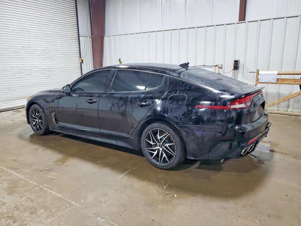 2022 KIA STINGER GT-Line
