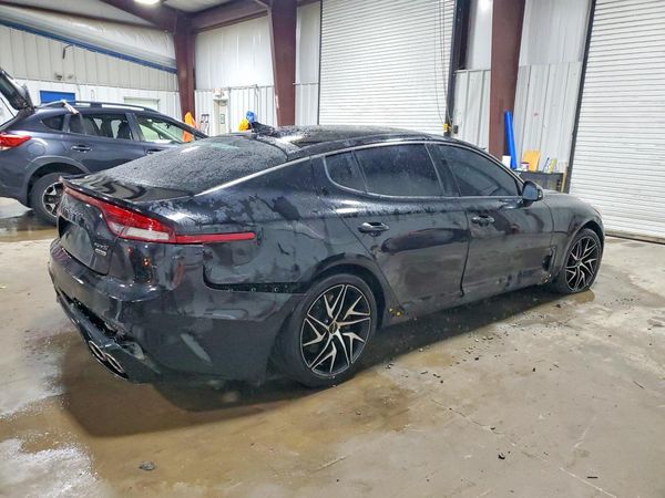 2022 KIA STINGER GT-Line