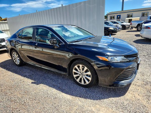 2019 TOYOTA CAMRY L/LE/SE/XLE — Passenger 3/4