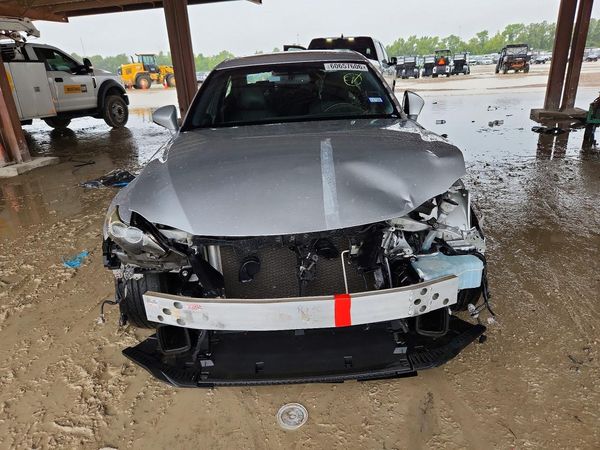 2015 LEXUS IS