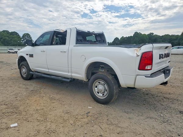 2017 RAM 2500 SLT CREW CAB 4X4
