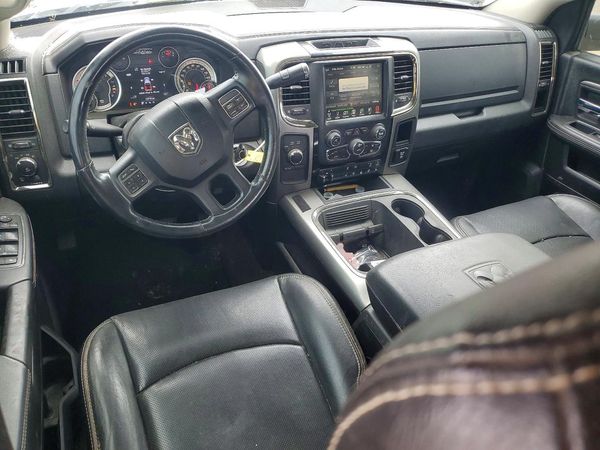 2017 RAM 2500 SLT CREW CAB 4X4