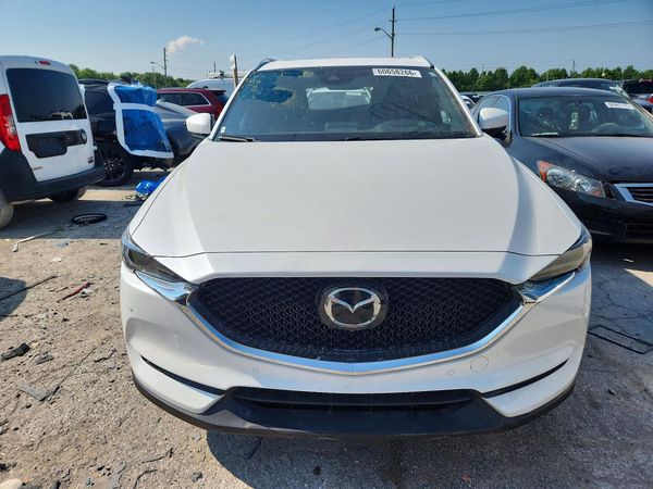 2019 MAZDA CX-5 Signature