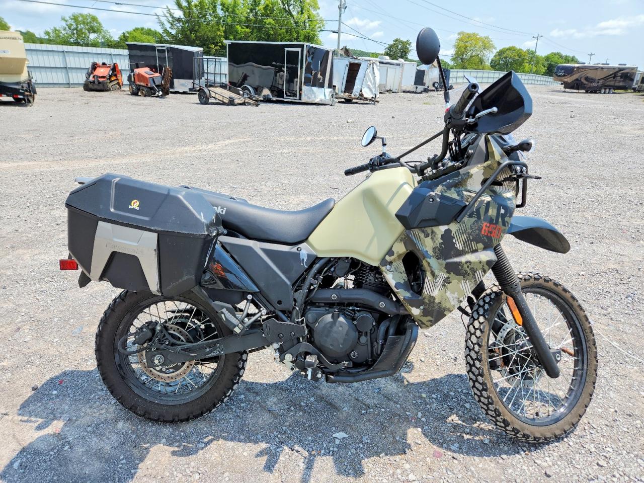 2025 KAWASAKI KL650 — RSDT