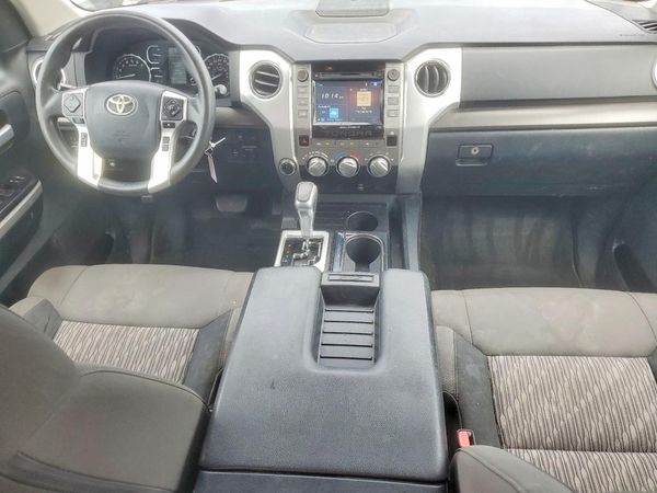 2018 TOYOTA TUNDRA SR/SR5