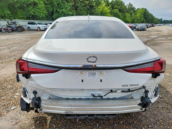 2019 LEXUS ES 350
