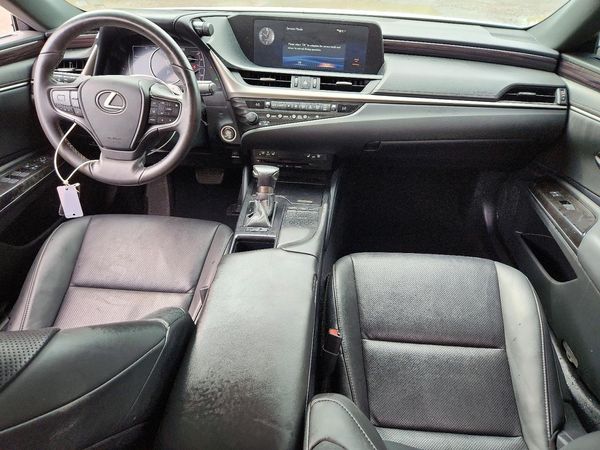 2019 LEXUS ES 350