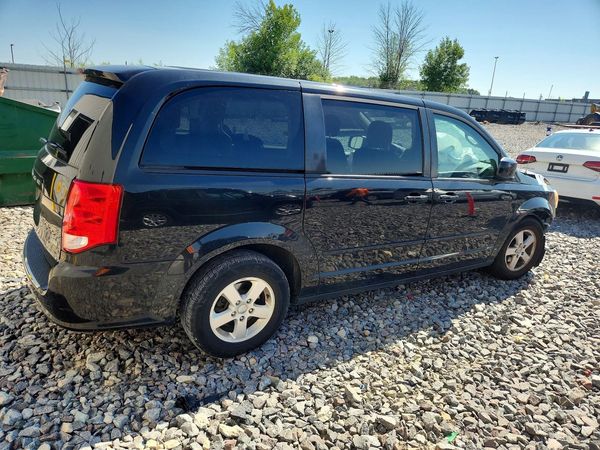 2013 DODGE GRAND CARAVAN SXT