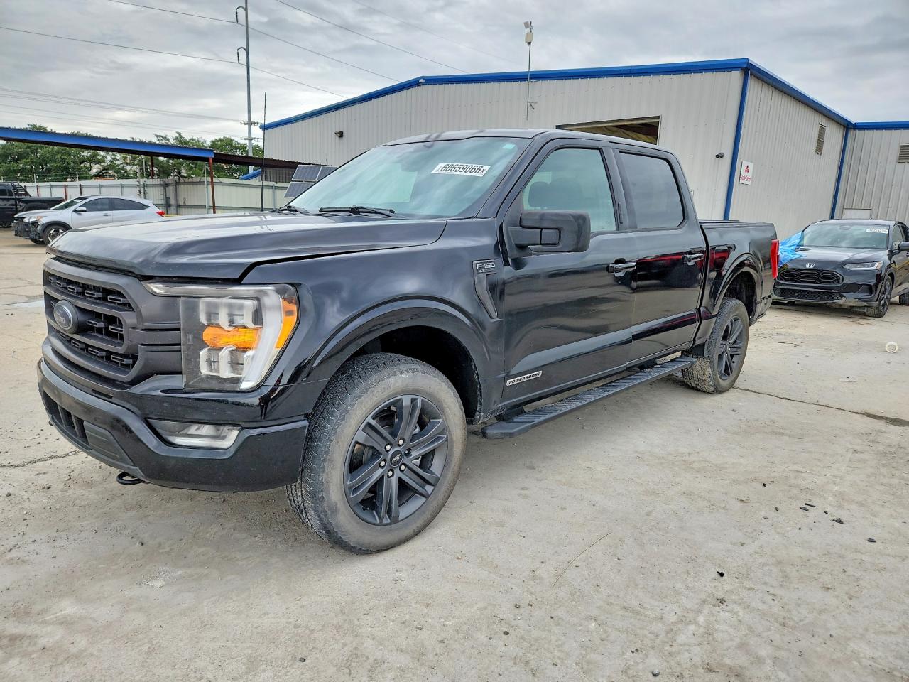 2023 FORD F150 SuperCrew — Front 3/4