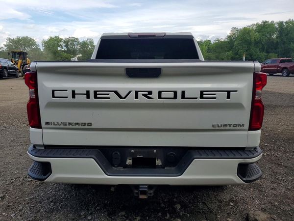 2021 CHEVROLET SILVERADO Custom