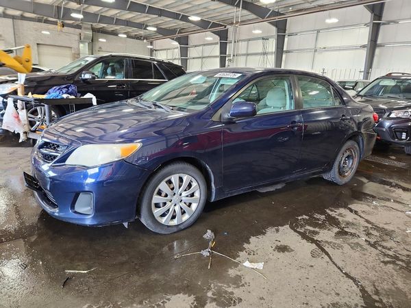 2012 TOYOTA COROLLA
