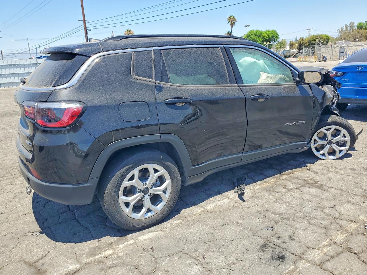 2025 JEEP COMPASS North, Latitude