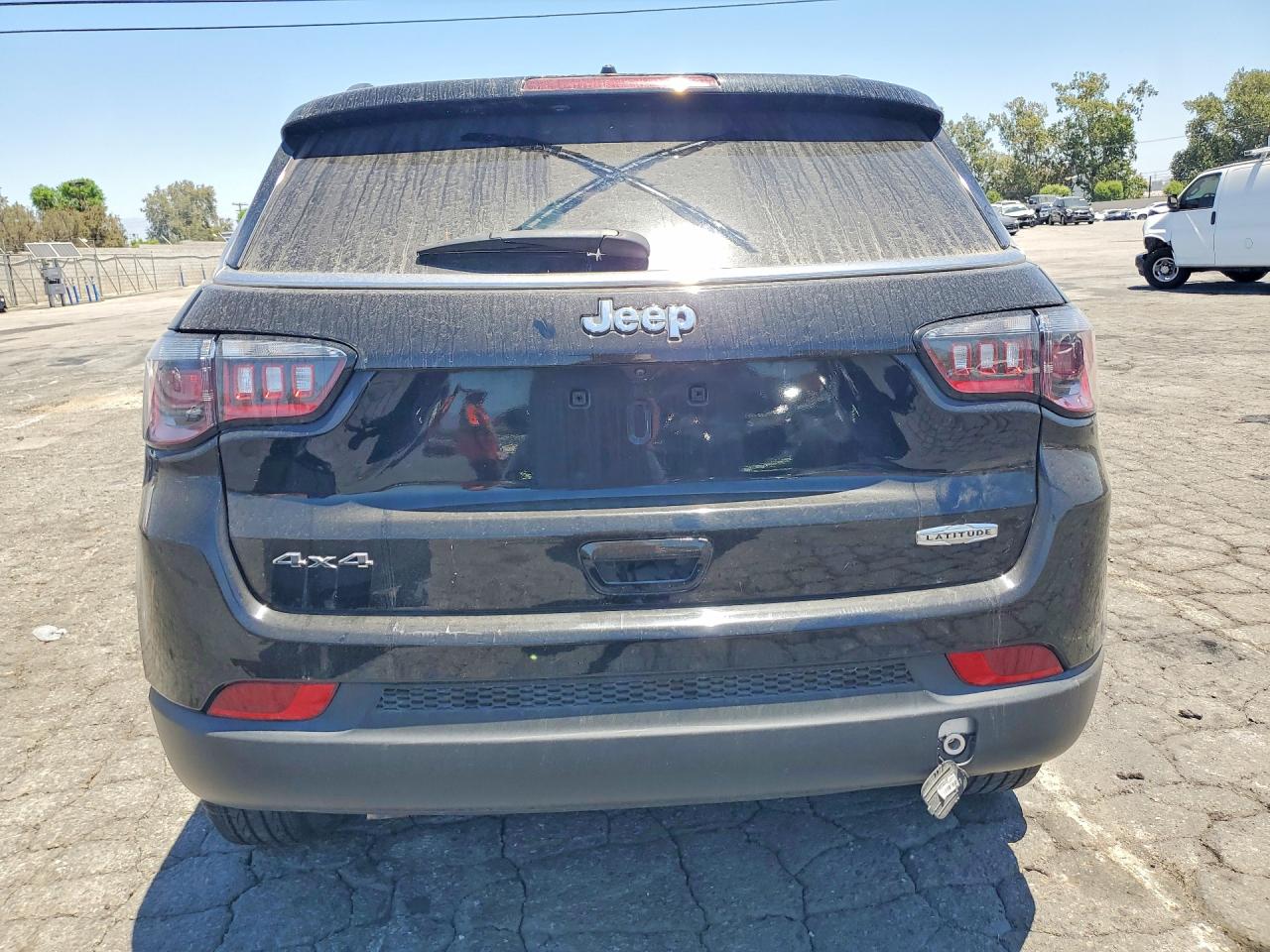 2025 JEEP COMPASS North, Latitude