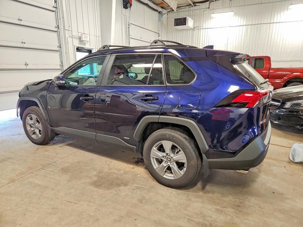 2025 TOYOTA RAV4 XLE — DSRA