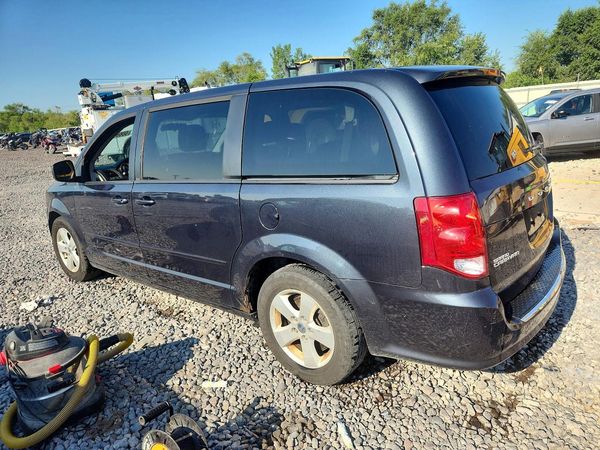 2013 DODGE GRAND CARAVAN SE
