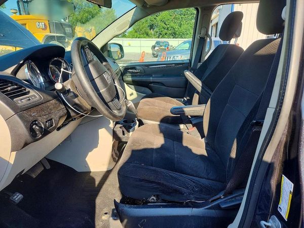 2013 DODGE GRAND CARAVAN SE