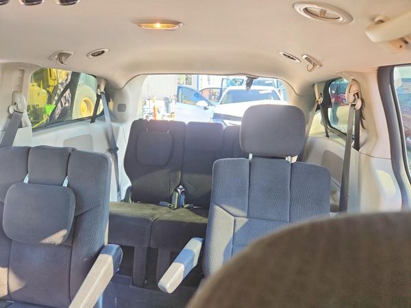 2013 DODGE GRAND CARAVAN SE