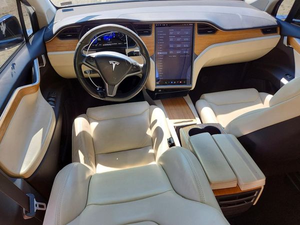 2019 TESLA MODEL X