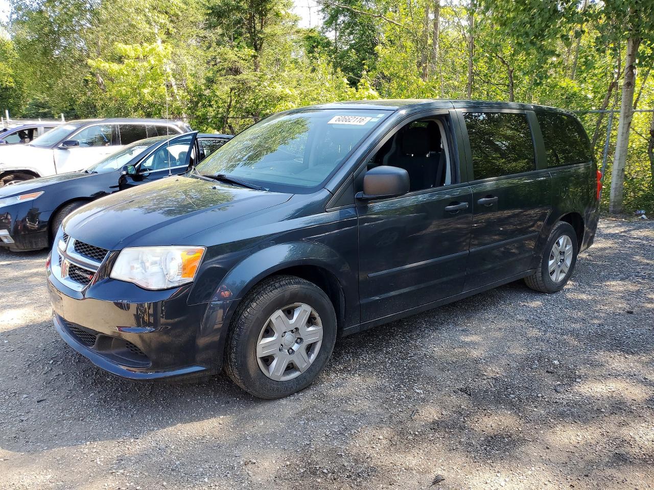 2013 DODGE GRAND CARAVAN SE