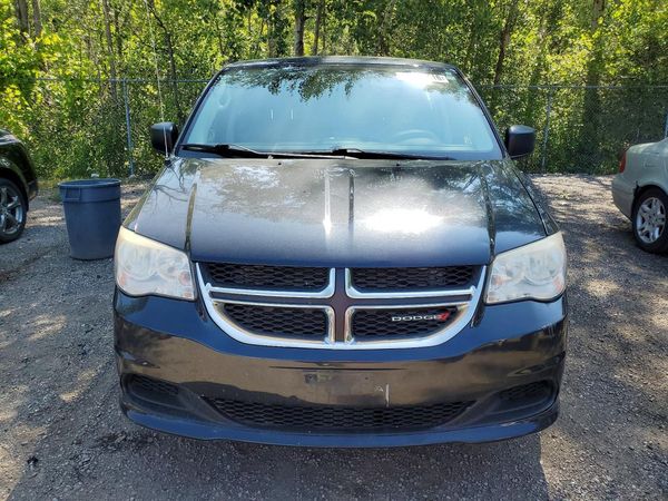 2013 DODGE GRAND CARAVAN SE