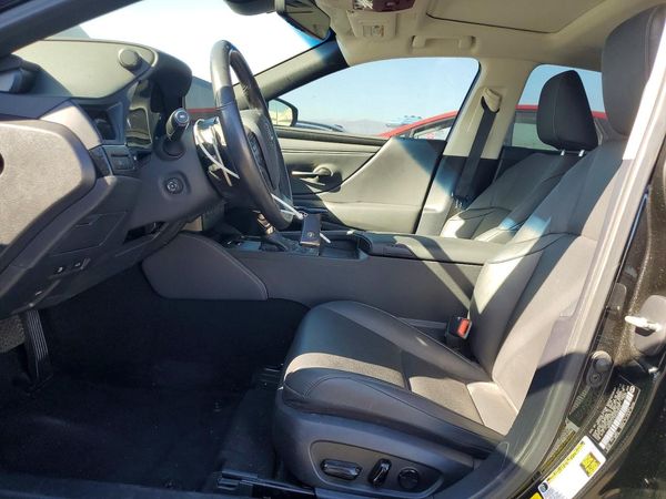2025 LEXUS ES 300H 300h Premium
