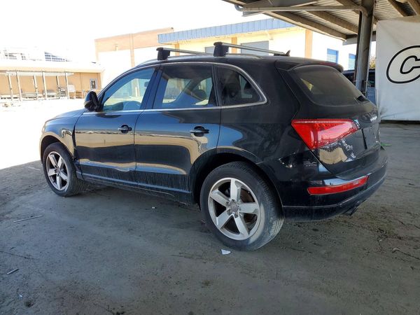 2012 AUDI Q5 Premium Plus