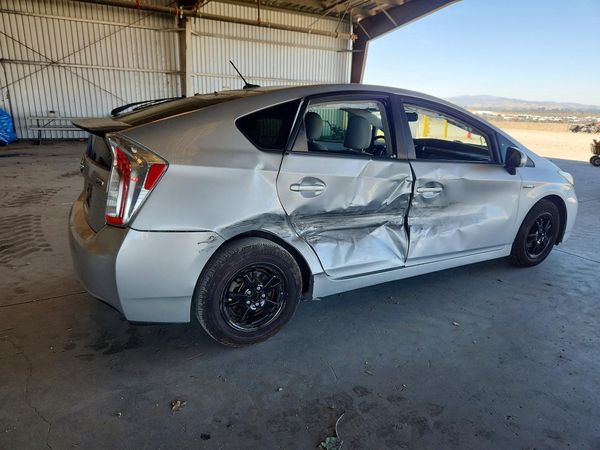 2015 TOYOTA PRIUS