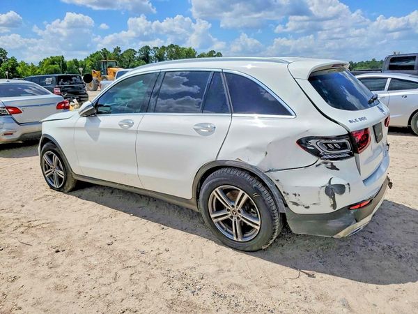 2022 MERCEDES-BENZ GLC GLC300
