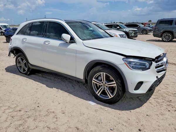 2022 MERCEDES-BENZ GLC GLC300