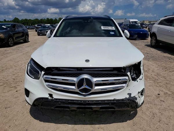 2022 MERCEDES-BENZ GLC GLC300
