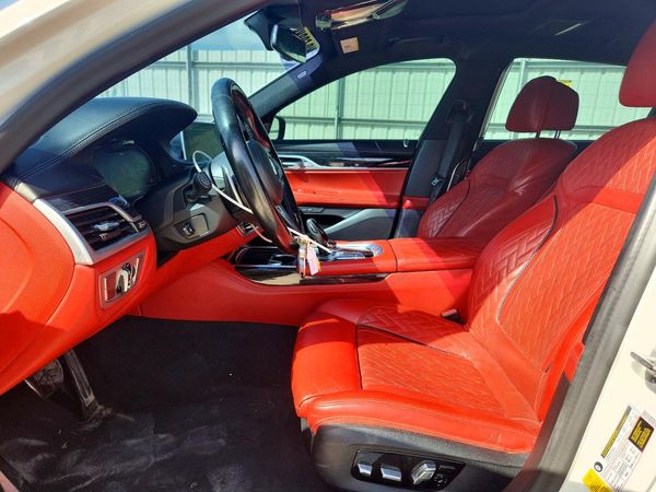 2021 BMW 740