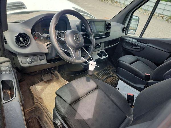 2021 MERCEDES-BENZ SPRINTER 907 (VS30)