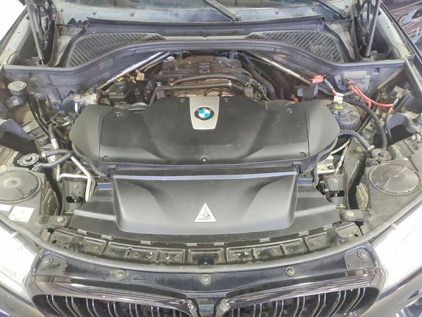 2016 BMW X5 xDrive50i