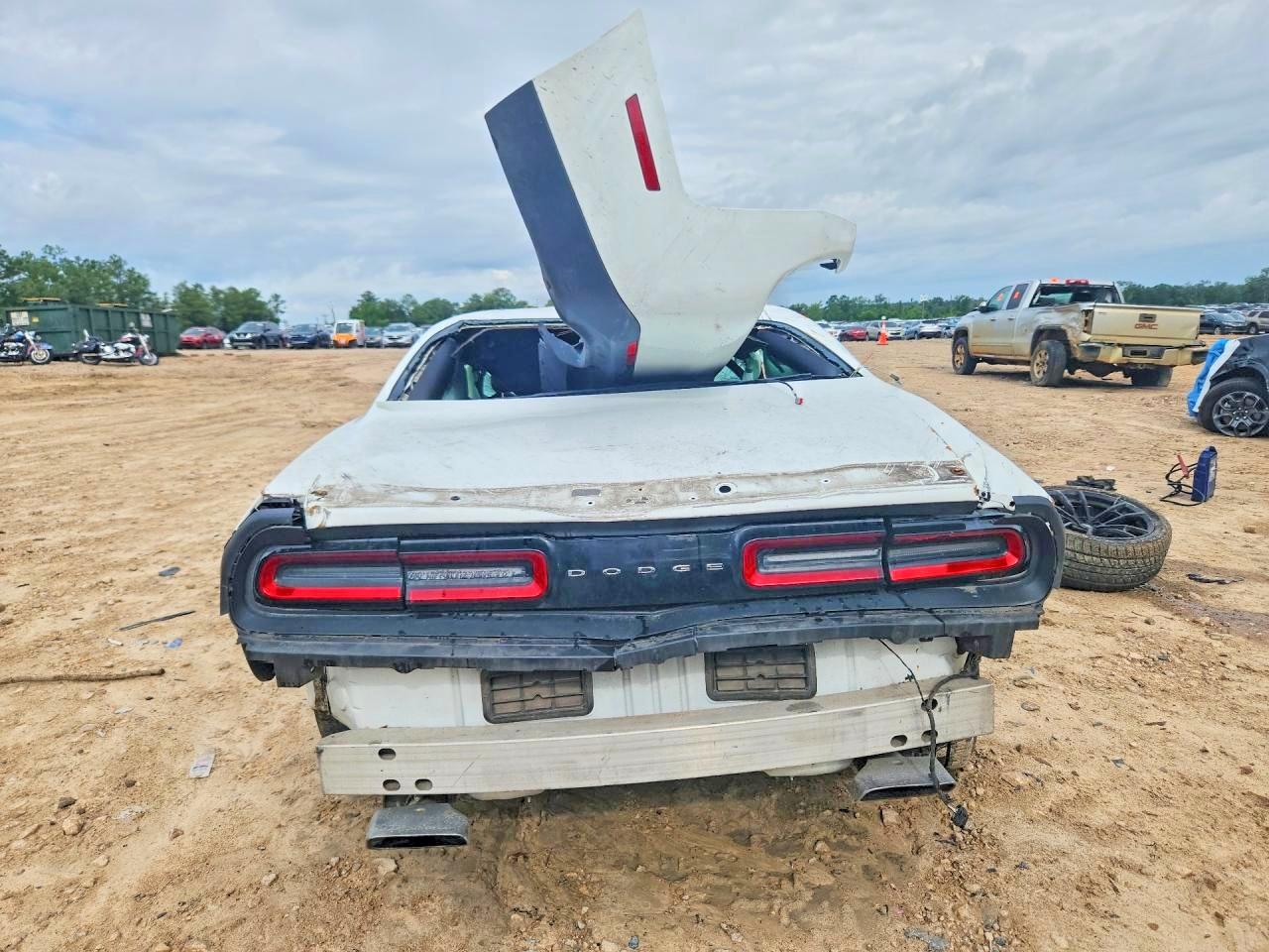 2020 DODGE CHALLENGER R/T SCAT PACK