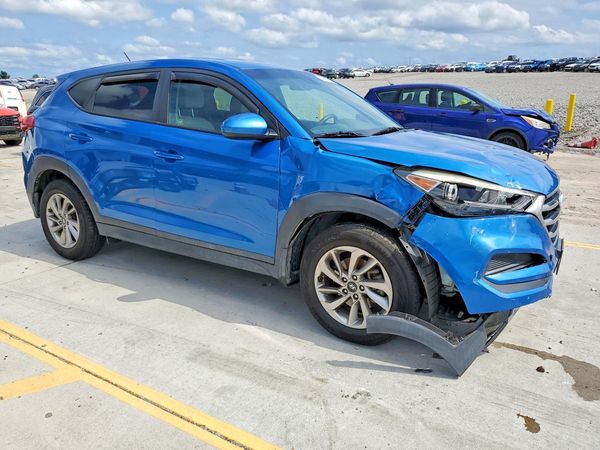 2018 HYUNDAI TUCSON SE Standard