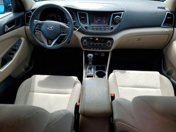 2018 HYUNDAI TUCSON SE Standard
