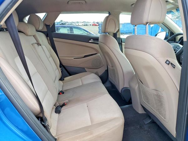 2018 HYUNDAI TUCSON SE Standard