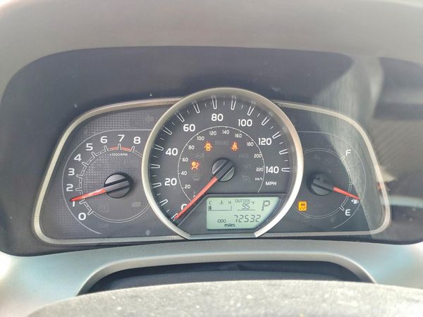2015 TOYOTA RAV4 LE (X Grade)