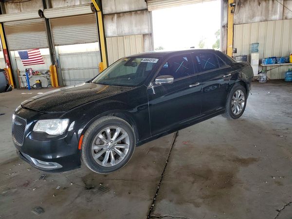 2018 CHRYSLER 300