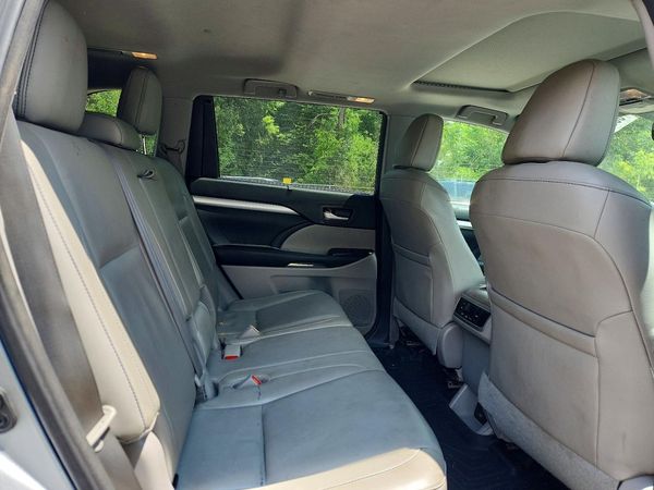 2017 TOYOTA HIGHLANDER