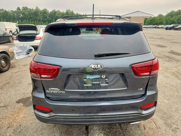 2019 KIA SORENTO L, LX, S