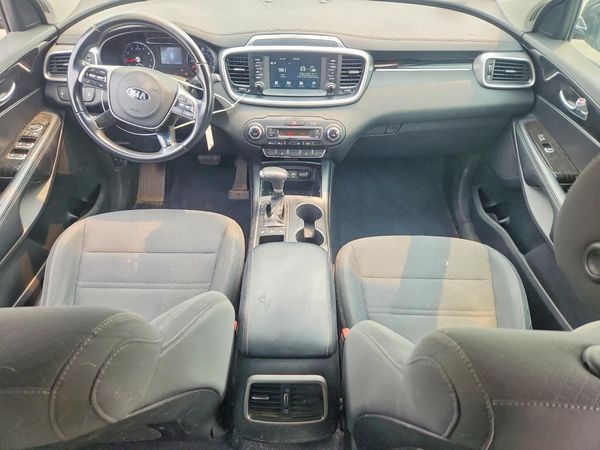 2019 KIA SORENTO L, LX, S