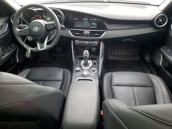 2021 ALFA ROMEO GIULIA AWD