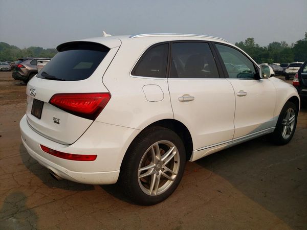 2017 AUDI Q5 quattro Premium Plus