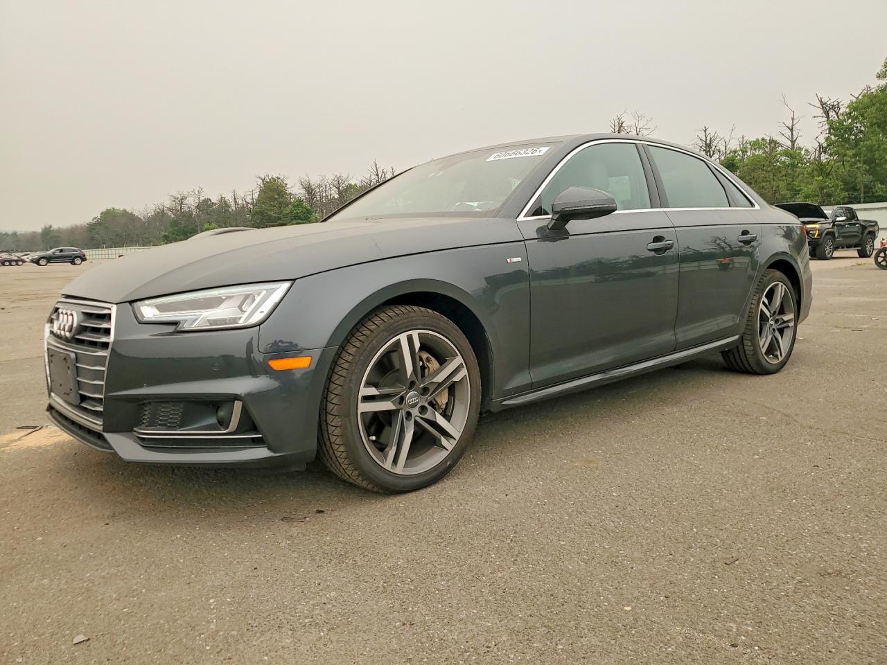 2017 AUDI A4 quattro Prestige