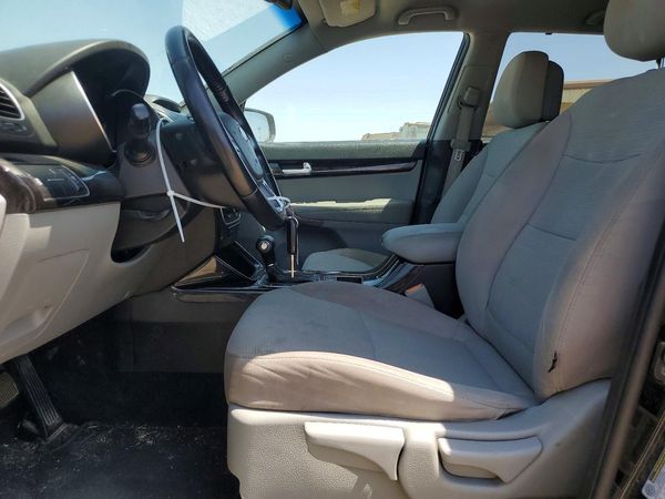2014 KIA SORENTO Base/ LX