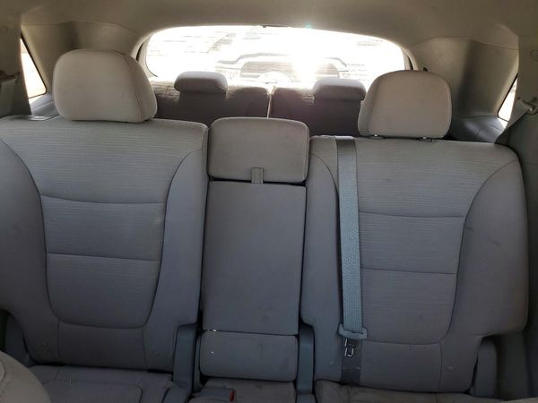 2014 KIA SORENTO Base/ LX