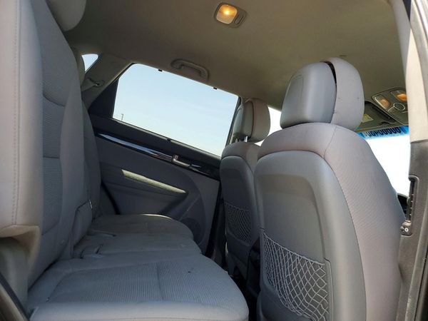 2014 KIA SORENTO Base/ LX