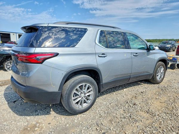 2023 CHEVROLET TRAVERSE LT